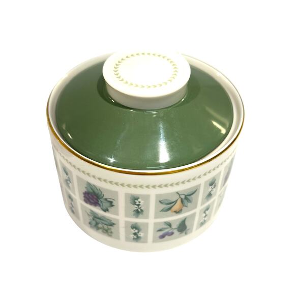 Royal Doulton England Tapestry TC1024 Fine China Sugar Bowl w/Lid & Creamer Set - Picture 4 of 7